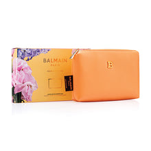 تحميل الصورة في عارض المعرض ، Limited Edition Cosmetic Bag SS25
